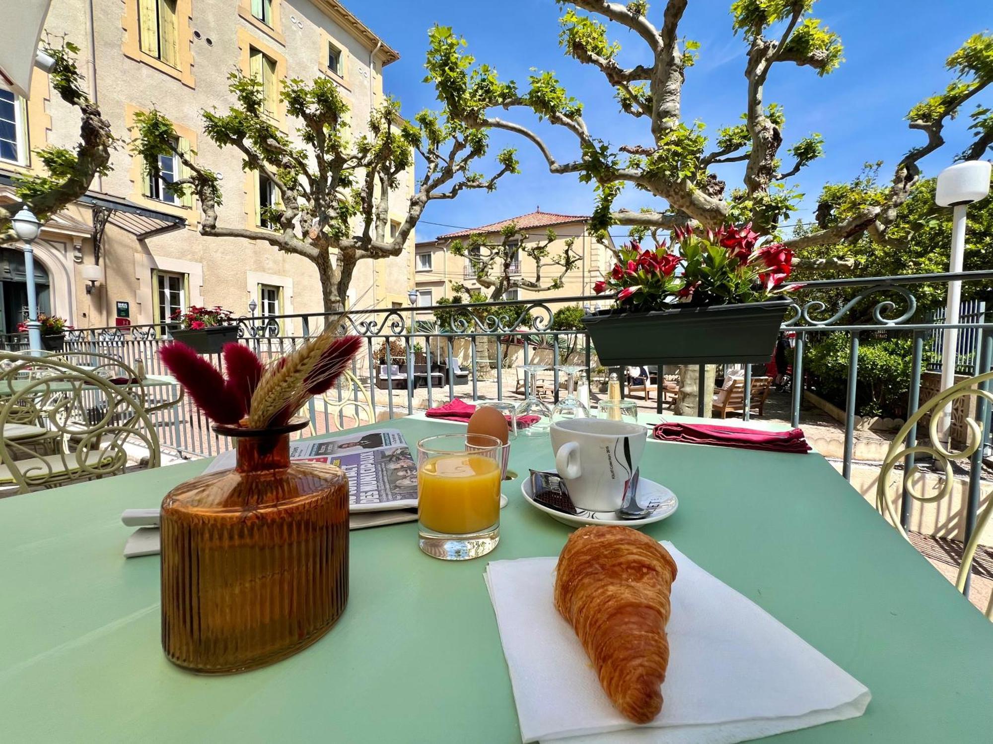Logis Hotel Restaurant Des Thermes Lamalou-les-Bains Buitenkant foto