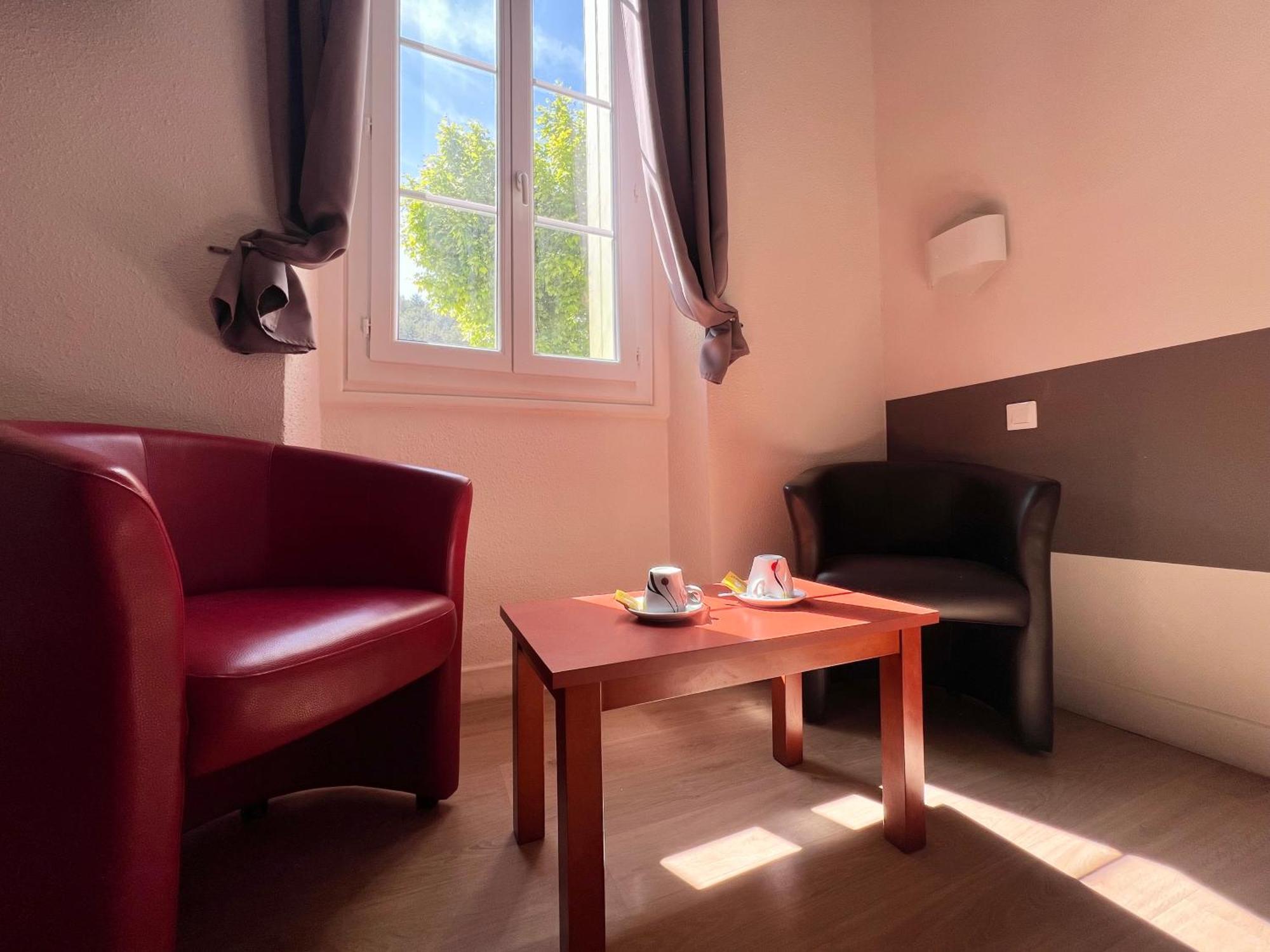 Logis Hotel Restaurant Des Thermes Lamalou-les-Bains Buitenkant foto